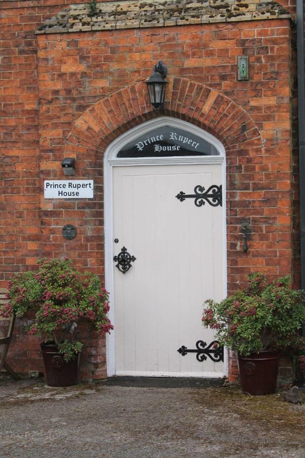 Prince Rupert House At The Red House Estate York Exterior photo